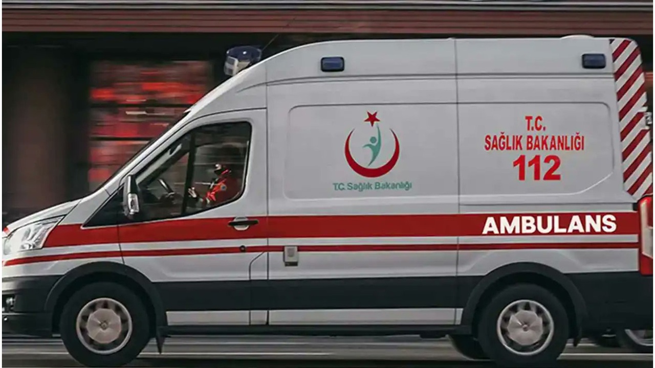Tekirdağ'da 4 aracın karıştığı zincirleme kazada 29 kişi yaralandı
