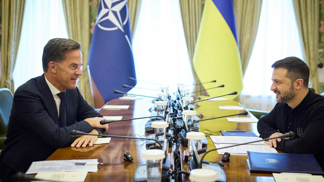 Zelenskiy ve Rutte hava savunma sistemlerini görüştü
