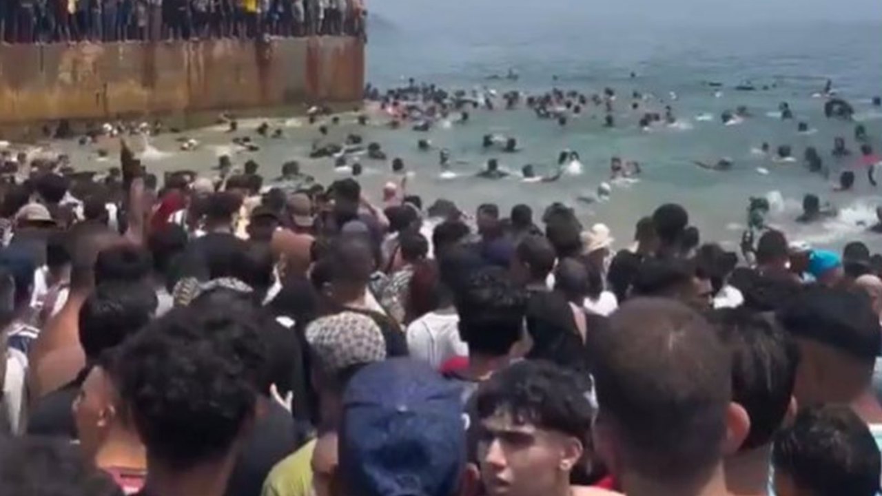 Ceuta'daki kitlesel sınır geçişlerinde ölü sayısı 100'e yaklaştı