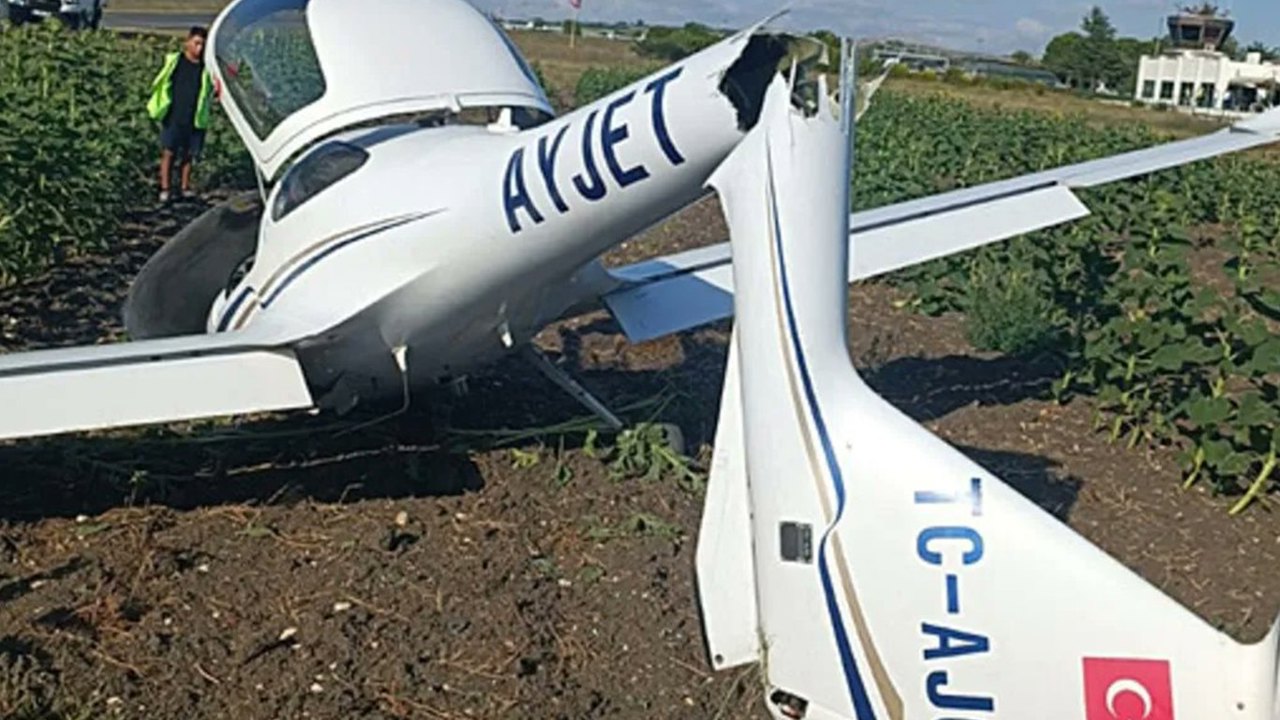 Çatalca'da eğitim uçağı düştü: Bir yaralı