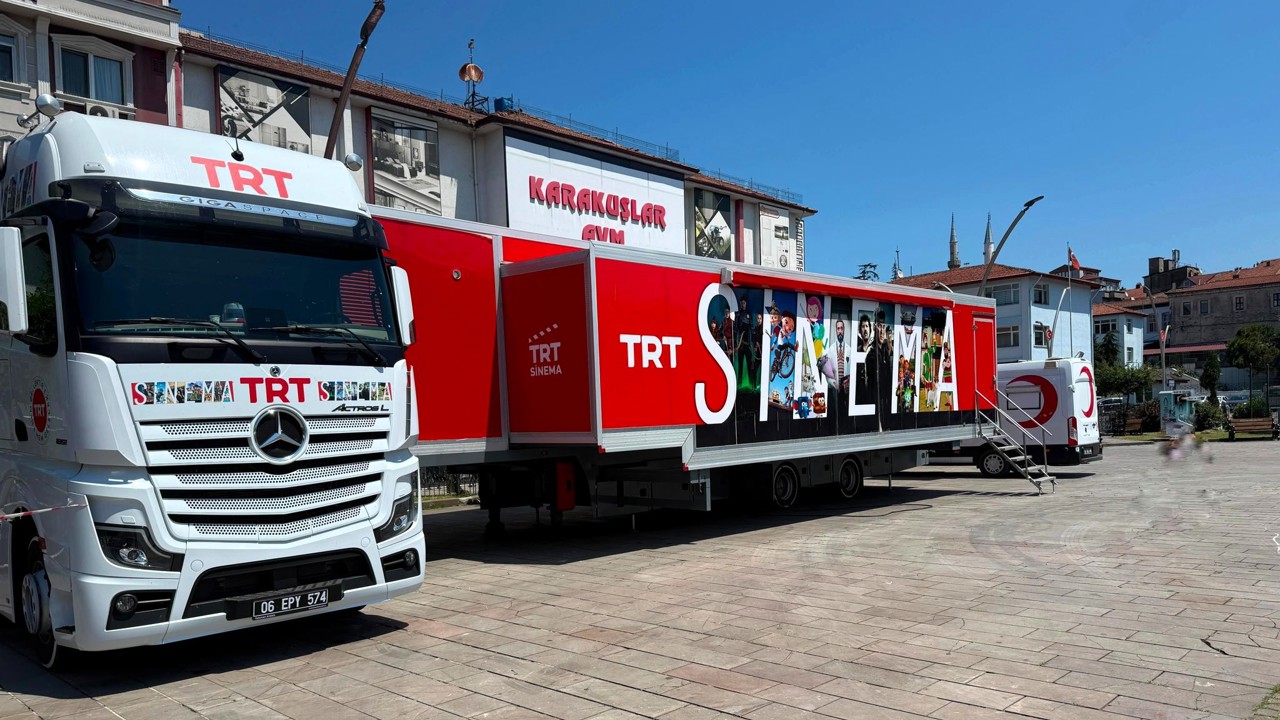 TRT Sinema Tırı Malatya’da Çocuklarla Buluşacak