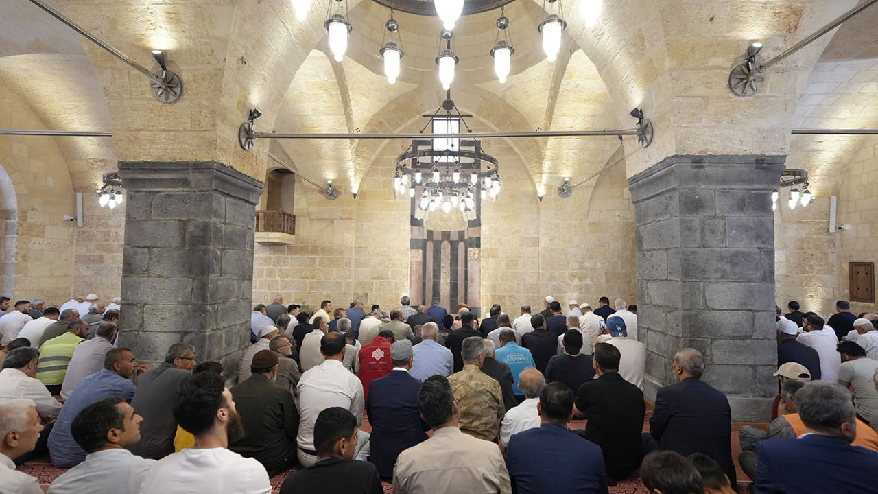 Gaziantep'de restore edilen Ömeriye Camii yeniden ibadete açıldı