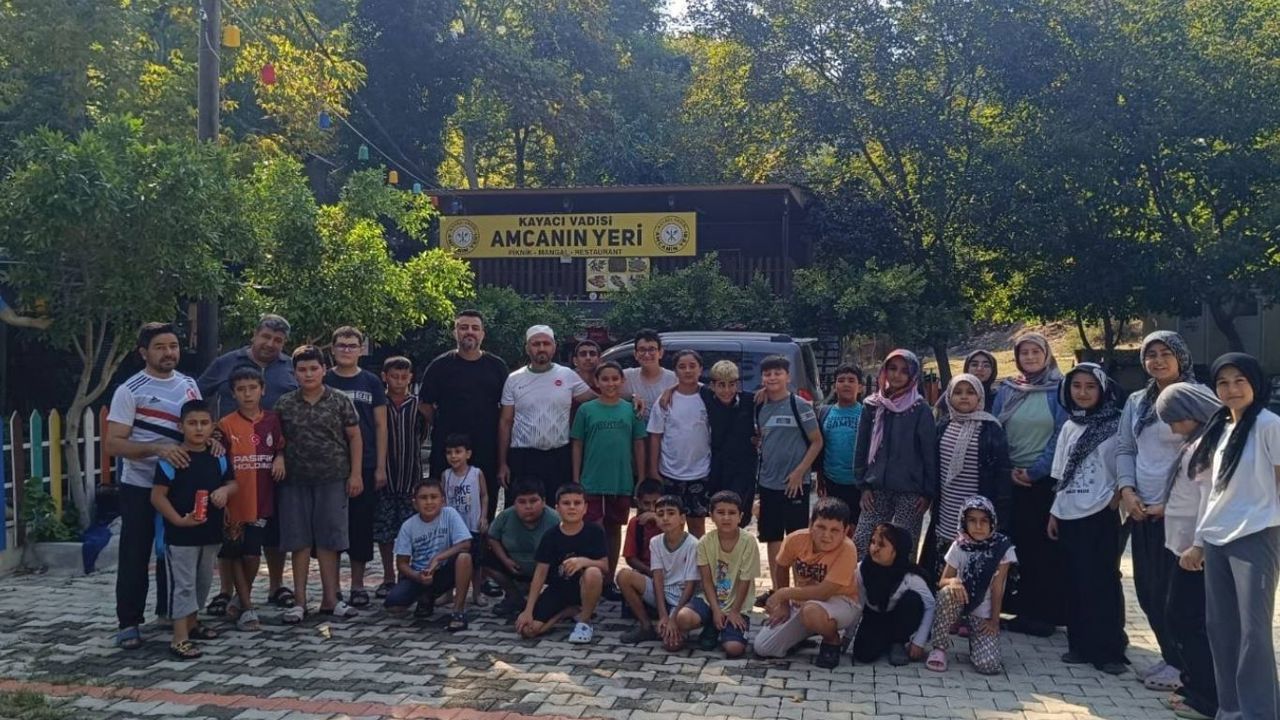 Erdemli'de Kur'an kursu öğrencileri piknikte buluştu