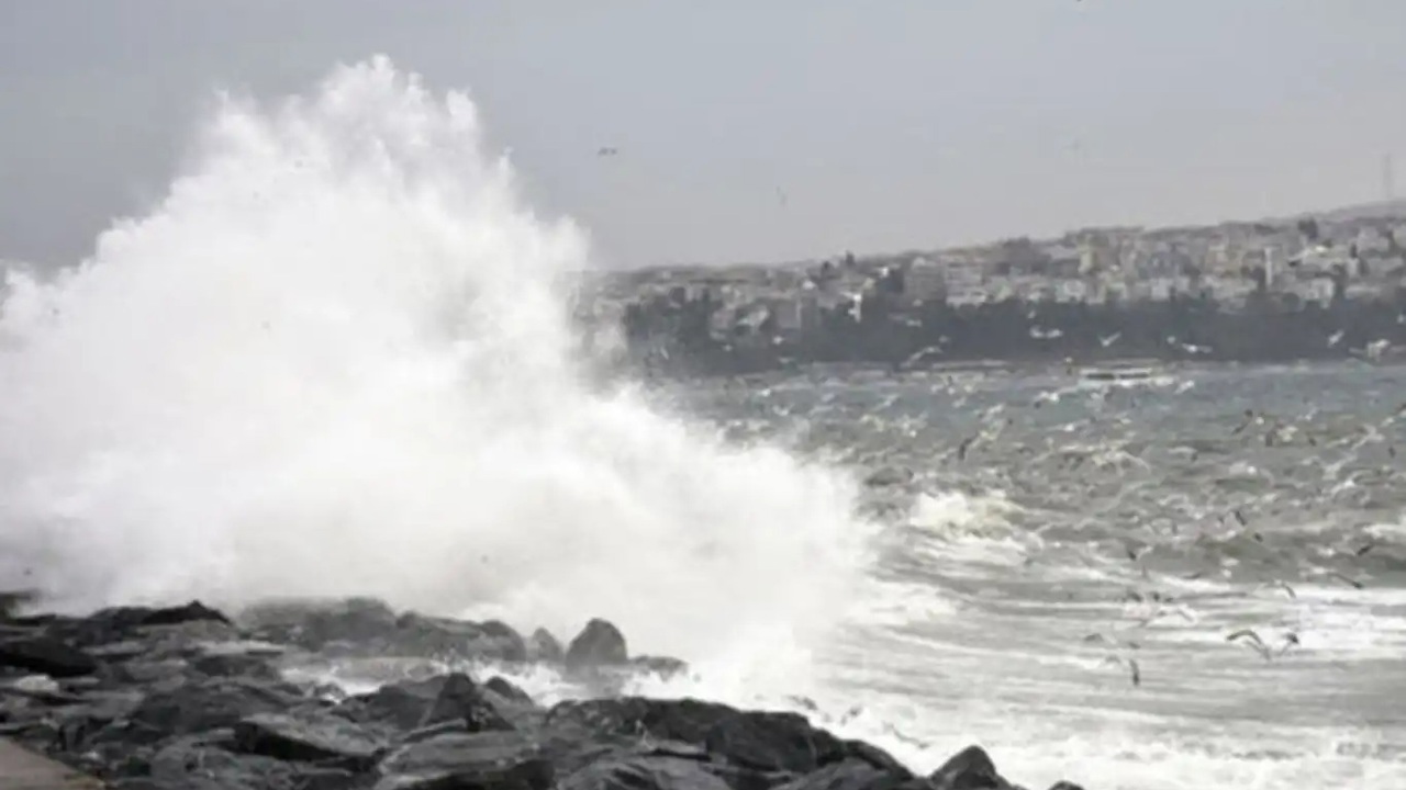 İstanbul’un bir ilçesinde denize giriş yasaklandı