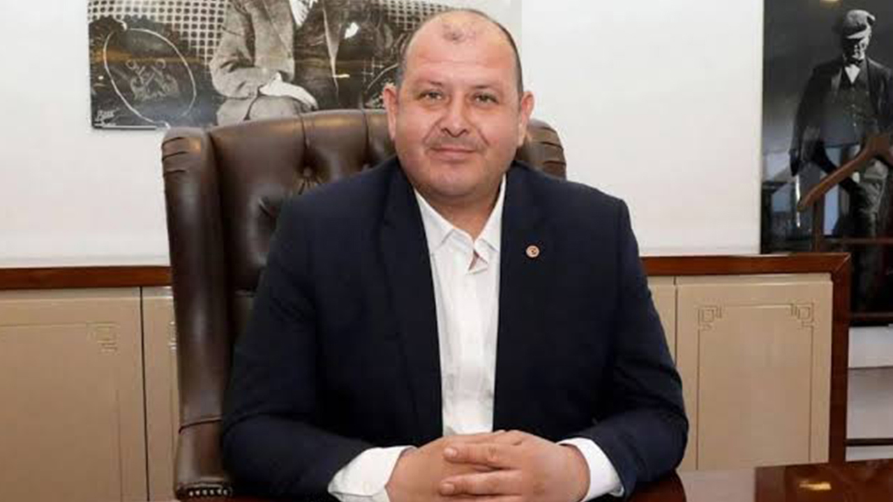 Menderes Belediye Başkanı İlkay Çiçek görevden uzaklaştırıldı
