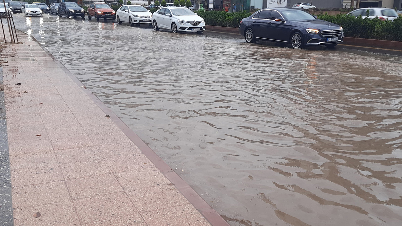 6 il için kuvvetli sağanak uyarısı