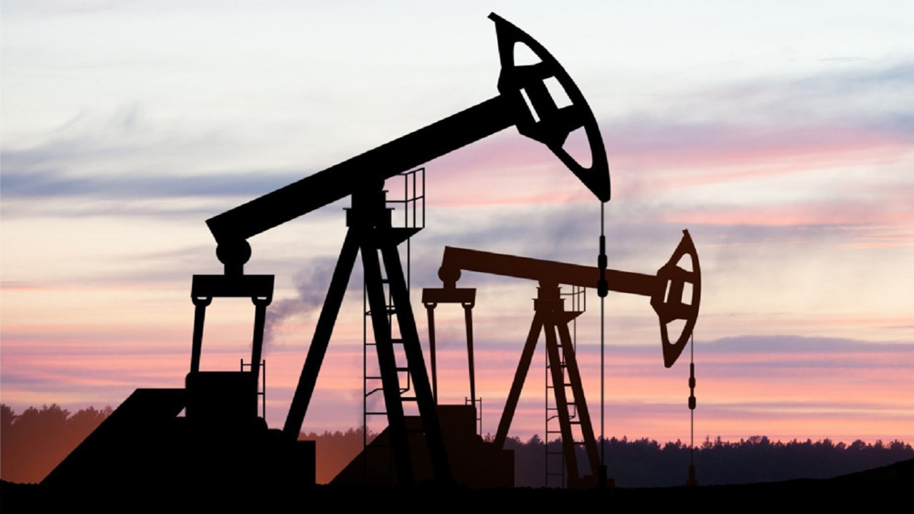 Brent petrol 83,57 dolardan işlem görüyor