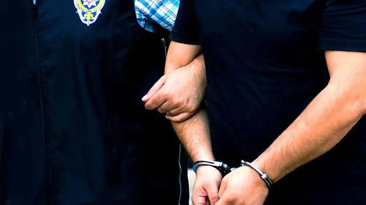 Edirne'de yurt dışına çıkmaya çalışan 3 FETÖ şüphelisi yakalandı