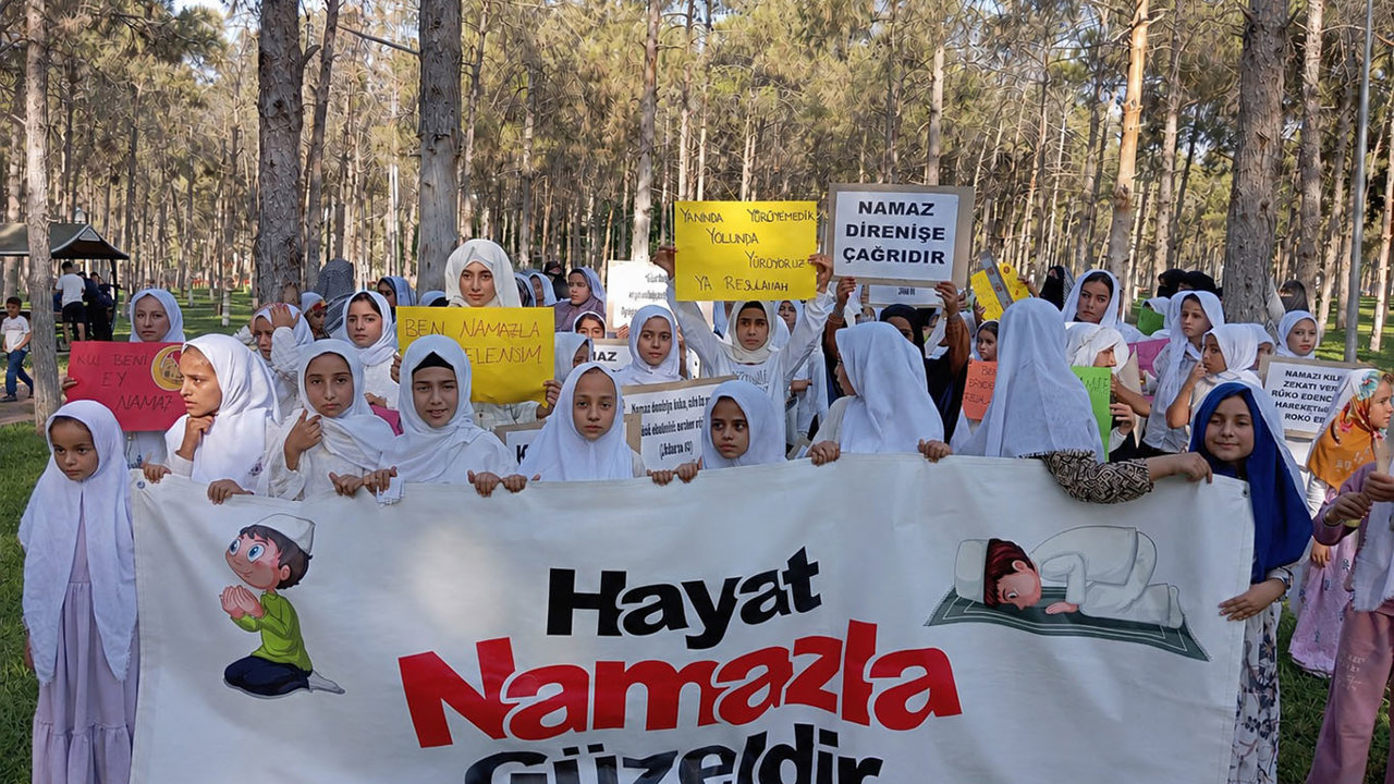 Şanlıurfa'da 'Hayat Namazla Güzeldir' etkinliği düzenlendi