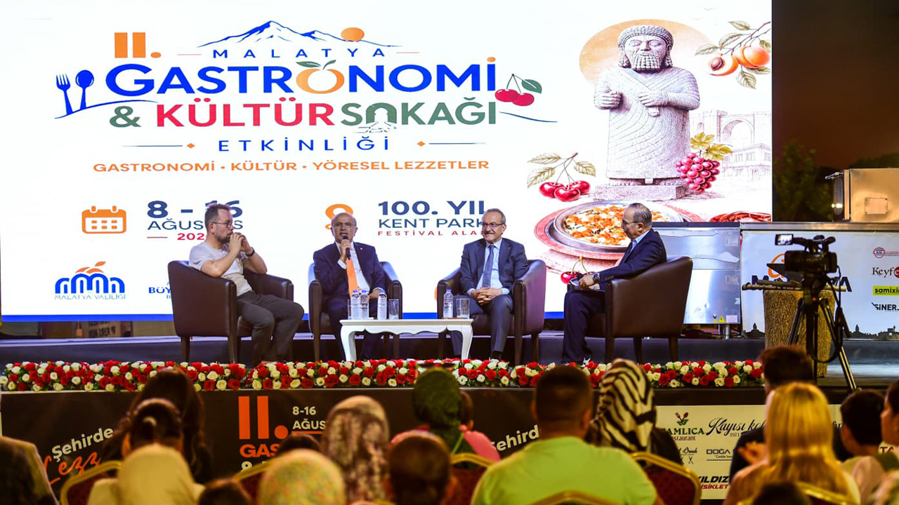 Malatya'da gastronomi paneli düzenlendi