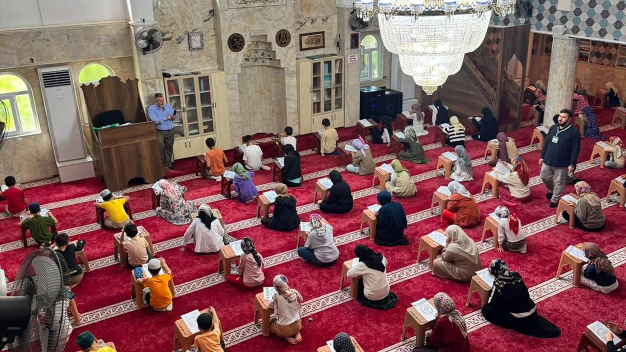 Siirt'te yaz Kur'an kursları dönem sonu bilgi yarışması düzenlendi