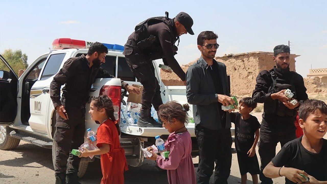 Yerinden edilmiş Suriyelilerin ilk organize konvoyu 7 yıl sonra Rasulayn'a geri döndü