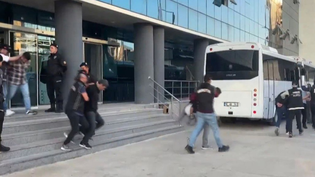 Bursa’da bahis operasyonunda 3 kişi tutuklandı