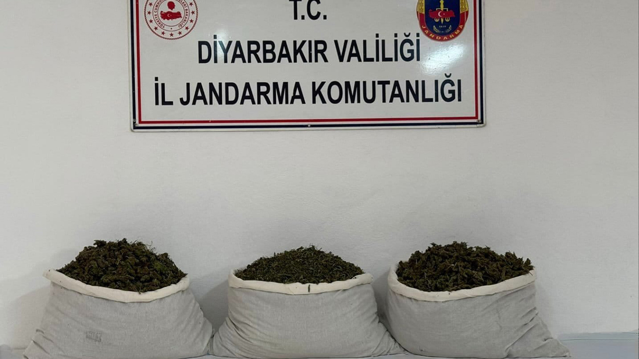 Diyarbakır'da 19 kilogram uyuşturucu ele geçirildi