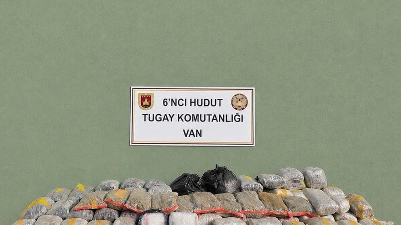 Van hudut hattında 51 kilo uyuşturucu ele geçirildi