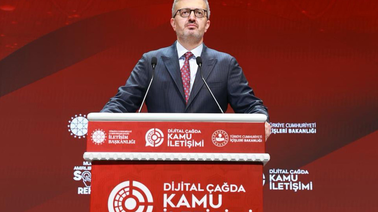 İletişim Başkanı Duran "Dijital Çağda Kamu İletişimi" panelinde konuştu