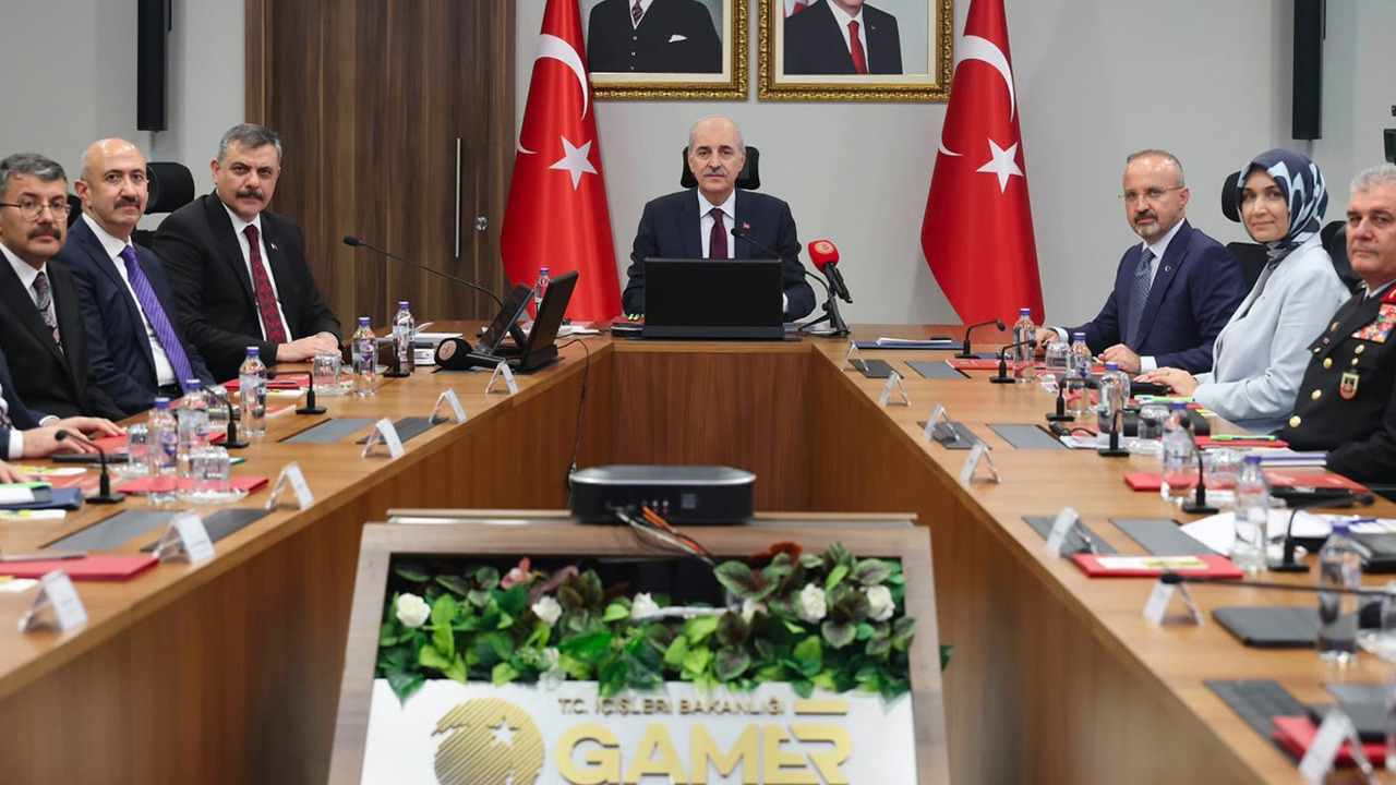 Bakan Çiftçi: Silah bütünüyle devreden çıkacak terör örgütü tüm unsurlarıyla tasfiye edilecek