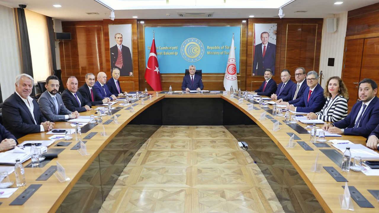Türkiye hizmet ihracatındaki küresel gücünü artırmak için strateji belgesini yeniliyor