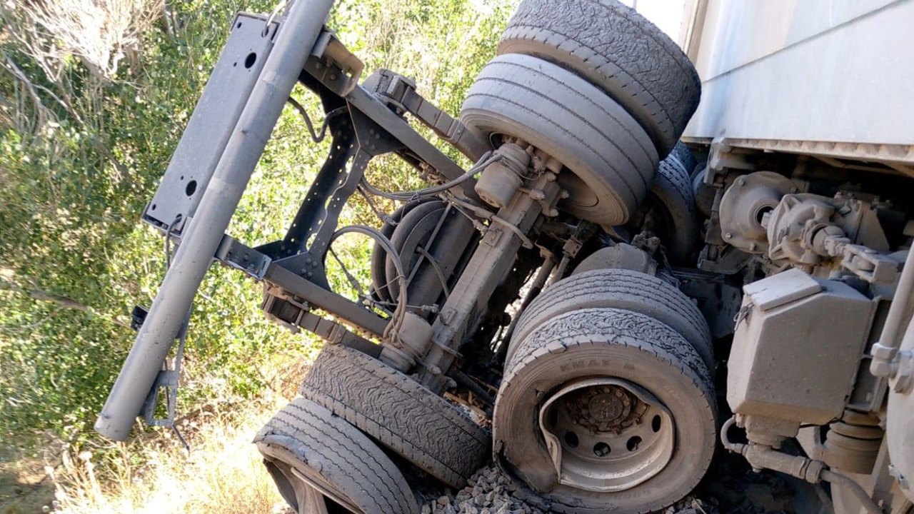 Kaza, saat 14.00 sıralarında Hekimhan ilçesi Karapınar mevkiinde meydana geldi. 