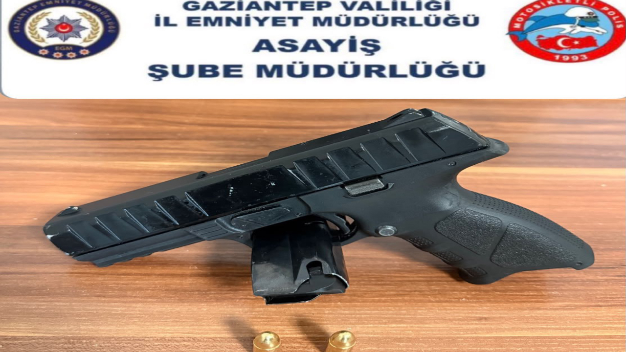 Gaziantep'te 3 ruhsatsız tabanca ele geçirildi