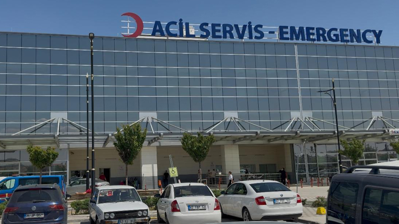 Seydişehir’de otomobilin çarptığı 2 yaşındaki çocuk ağır yaralandı