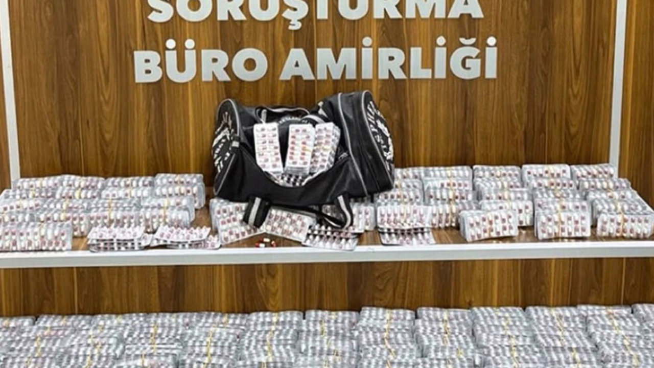 İzmir'de uyuşturucu operasyonu: 9 bin 184 sentetik ecza ele geçirildi