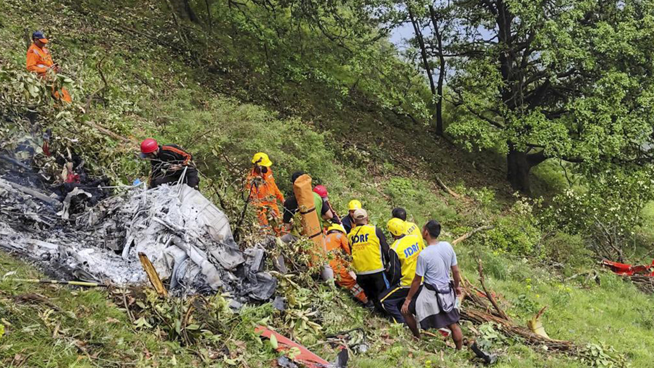 Almanya'da helikopter kazası: Pilot hayatını kaybetti