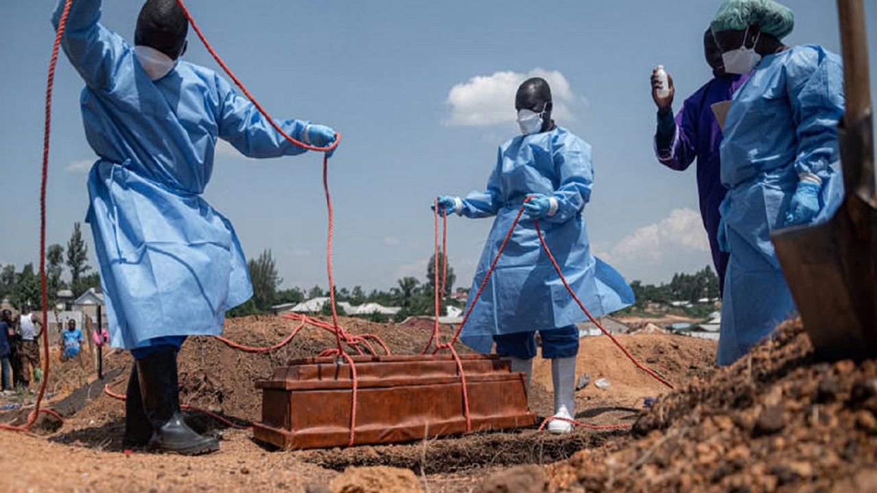 KDC'de Ebola alarmı büyüyor: Salgın altıncı eyalete yayıldı