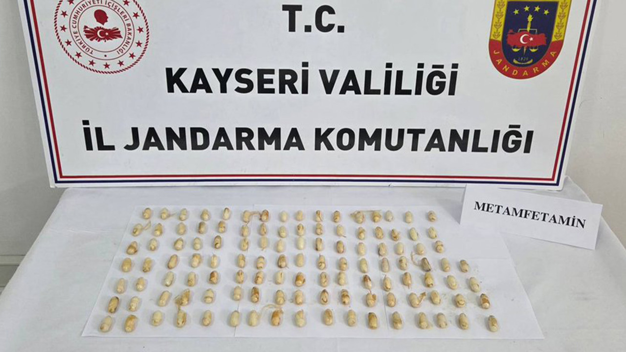 Kayseri’de ticari takside 604 gram metamfetamin ele geçirildi