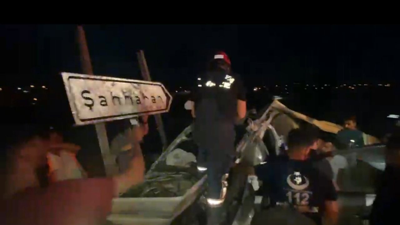 Malatya'da otomobil bariyerlere çarptı: 1 ölü