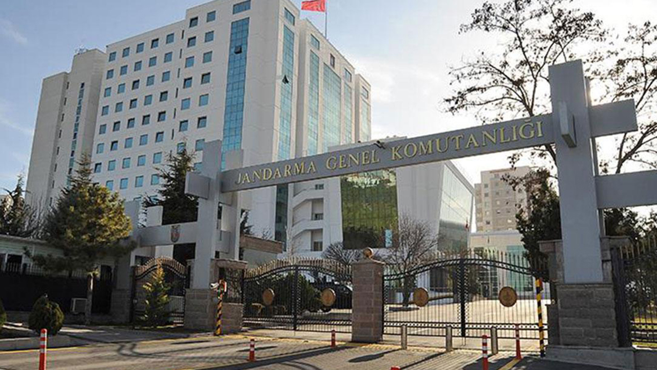 Jandarma ve Sahil Güvenlik'te atama ve terfiler Resmî Gazete'de