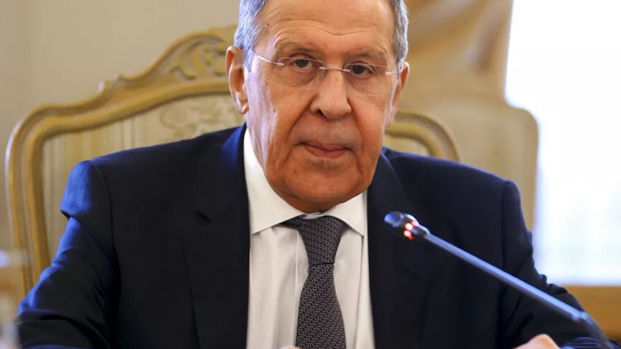 Lavrov'dan Türkiye'nin Karadeniz teklifine yanıt: Saldırıları biz başlatmadık