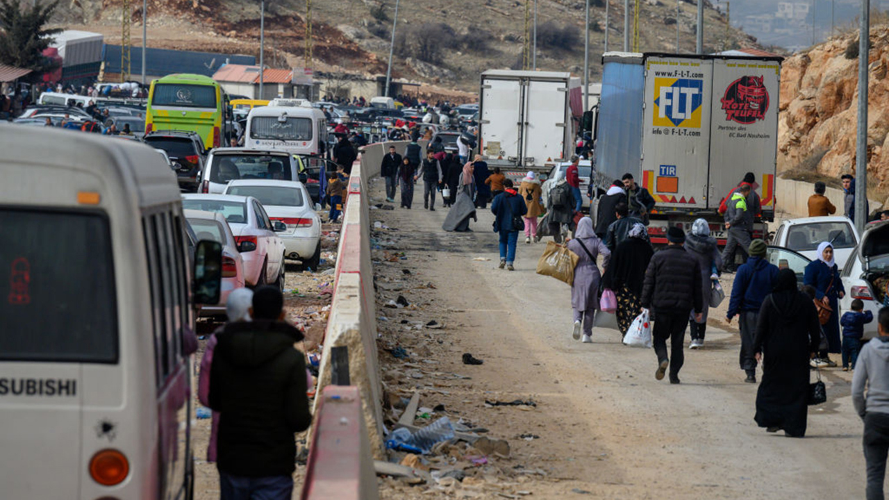 Siyonist rejim ateşkesi bozdu: Lübnan’da göç yeniden başladı