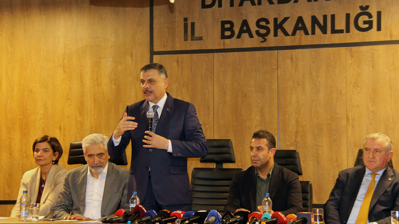 İçişleri Bakanı Çiftçi Diyarbakır'da konuştu: Tarihi bir dönemece girdik