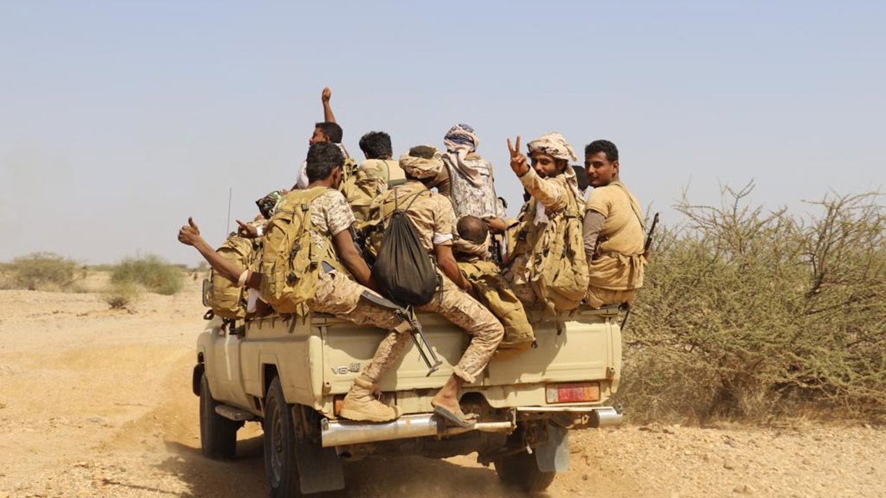 Yemen'deki Suudi destekli hükümet güçleri Ensarullah hedeflerine saldırdı