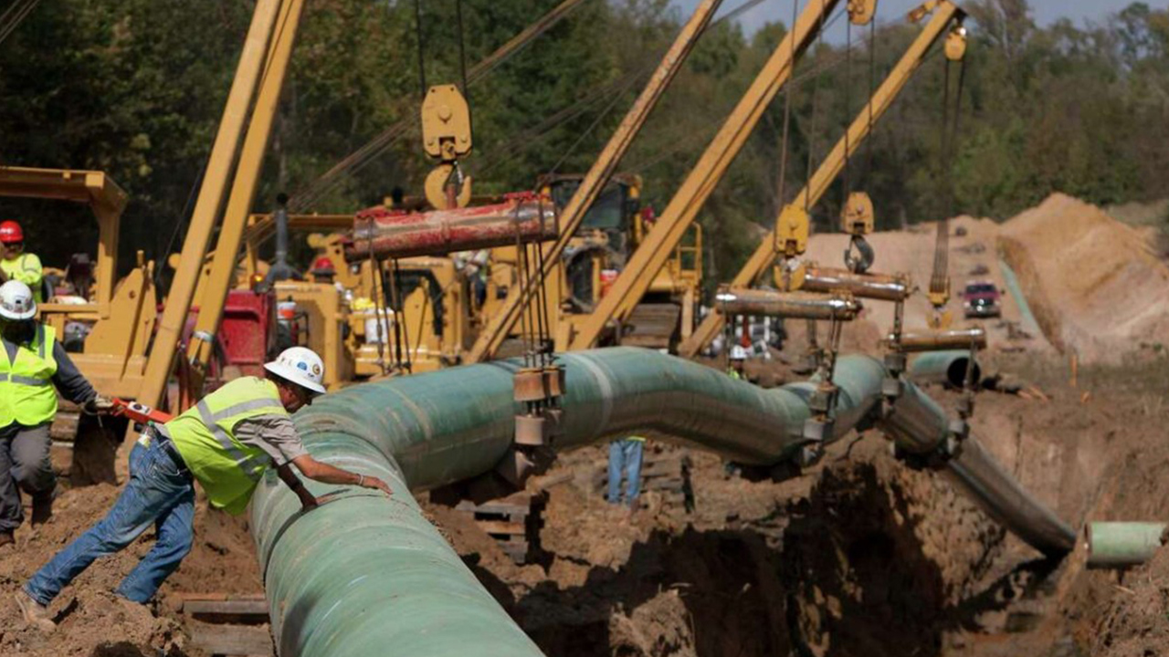 Irak ve Suriye 15 milyar dolara mal olacak yeni petrol boru hattı çalışmalarına başlıyor