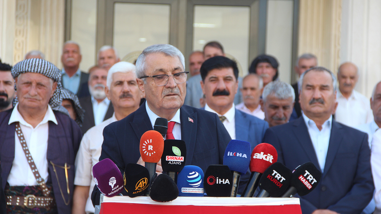 Şırnak’ta aşiret liderleri ve kanaat önderlerinden "Çerçeve Yasaya" destek