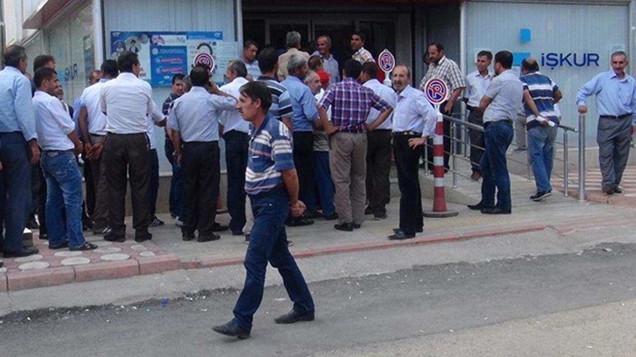 İşsizlik oranı yüzde 7,9 seviyesine geriledi
