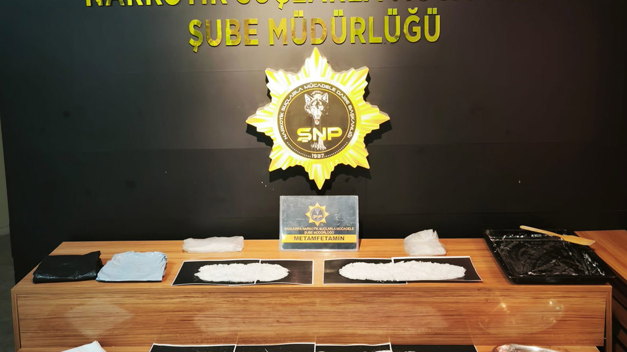 Şanlıurfa'da bir kilo 103 gram metamfetamin ele geçirildi