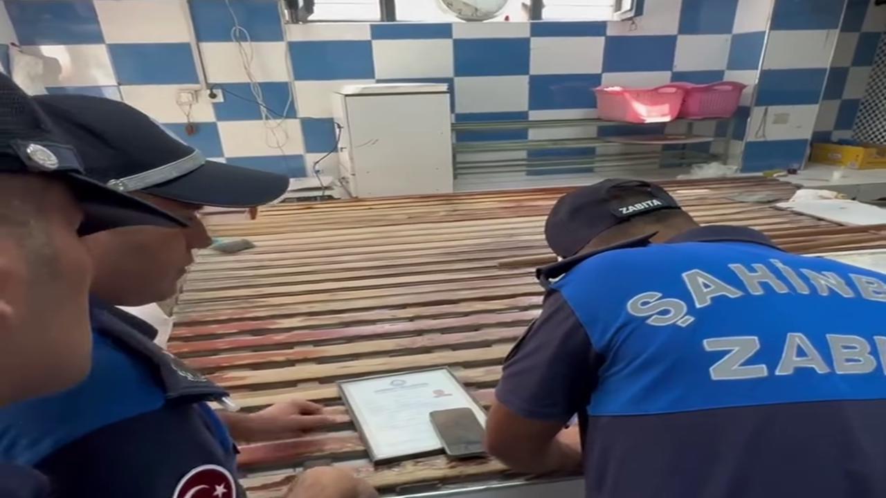 Gaziantep'te fırında hijyen ihlali