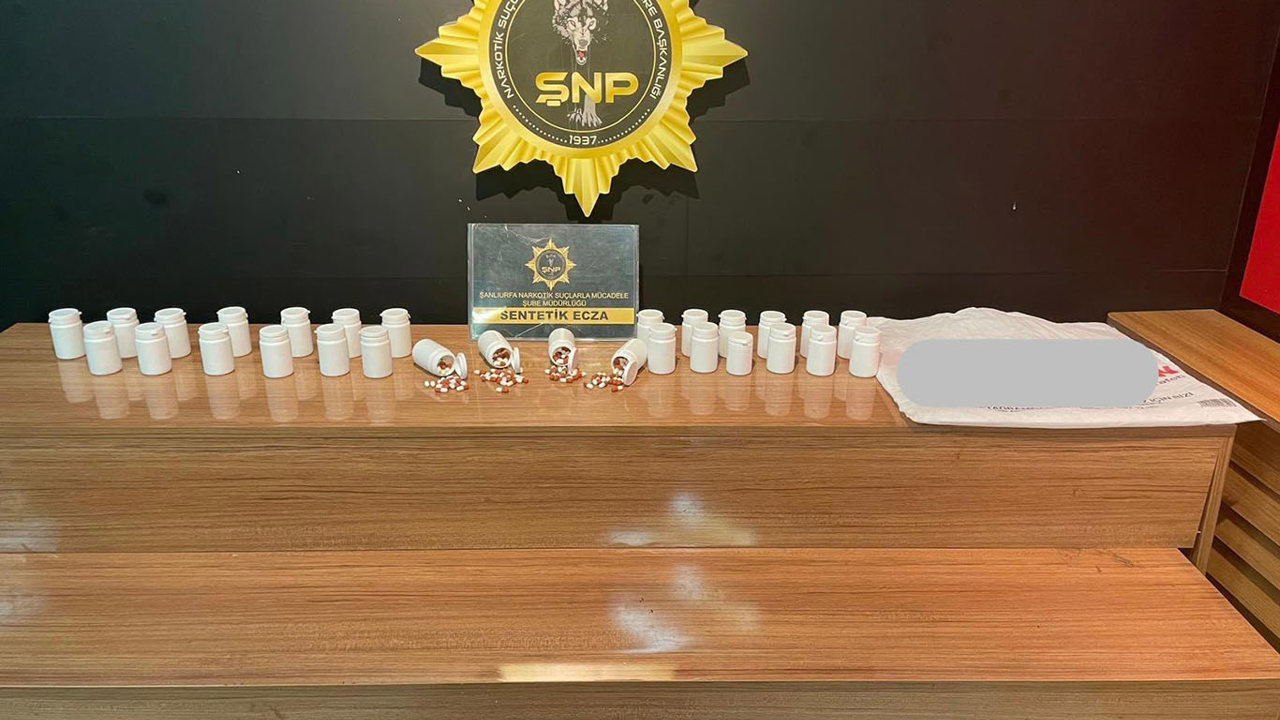 Şanlıurfa'da uyuşturucu operasyonu: Bin 468 sentetik ecza ele geçirildi