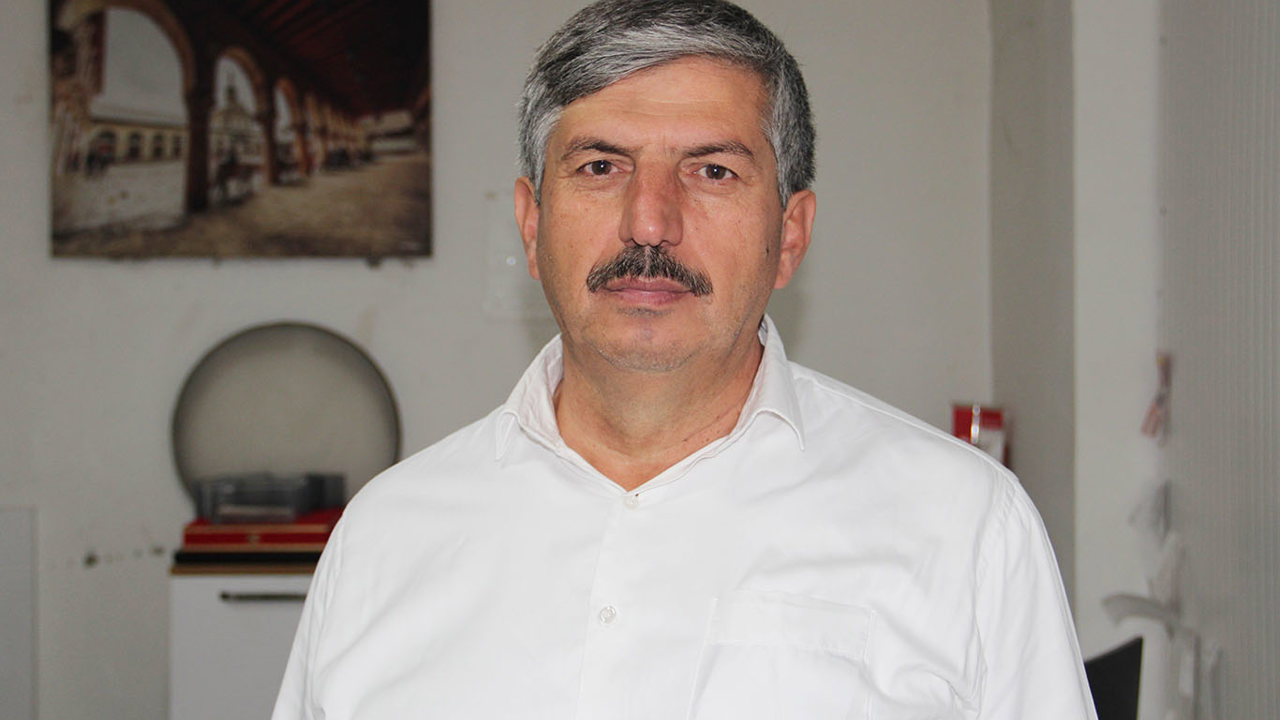 UEB İl Başkanı Çiftçi: Küçük esnafı büyük marketlere karşı korumak istiyoruz