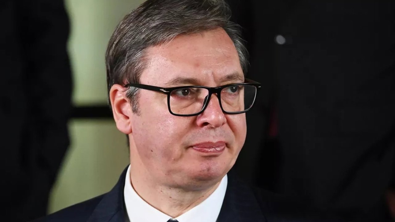 Vucic, NATO'dan Kosova'daki Sırplara yönelik şiddeti durdurmasını talep etti