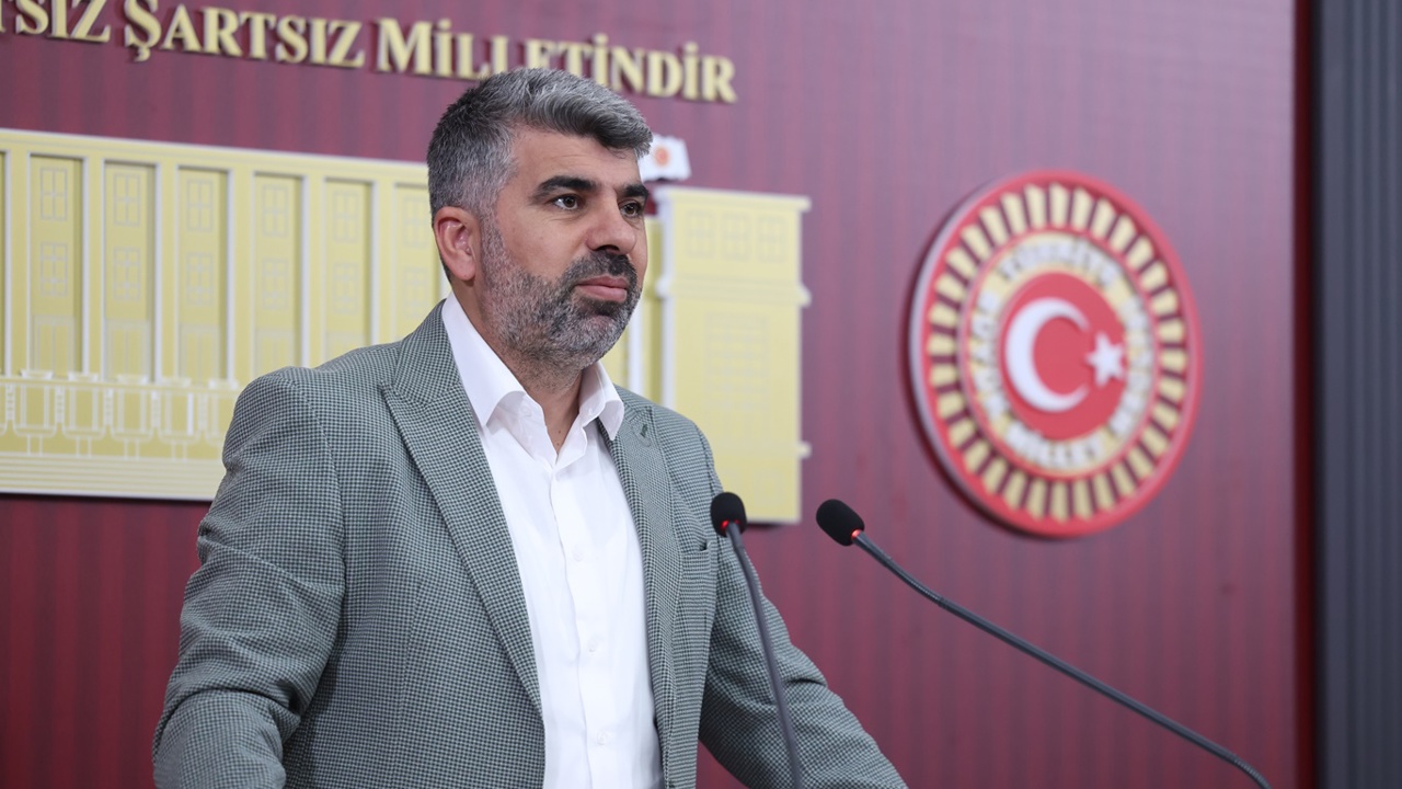 HÜDA PAR Milletvekili Dinç, siyonist odaklar tarafından fonlanan müzik gruplarına dikkat çekti