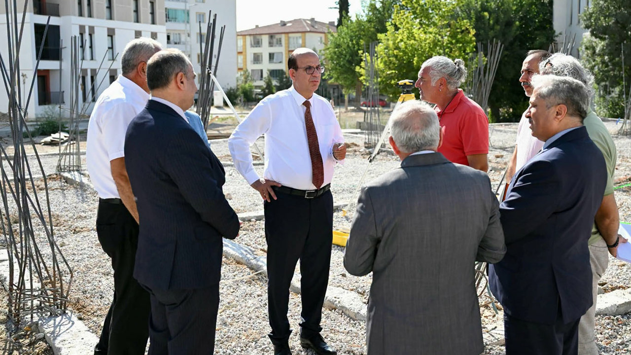 Yeşilyurt Belediye Başkanı Geçit: İlçeye toplam 17 taziye evi kazandırmayı hedefliyoruz