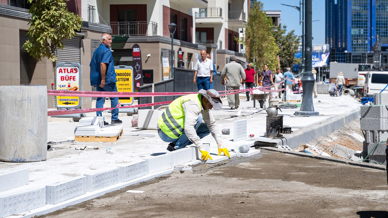Büyükşehir Belediye Başkanı Er: Akpınar'da altyapı ve üstyapı çalışmalarında final aşamasındayız