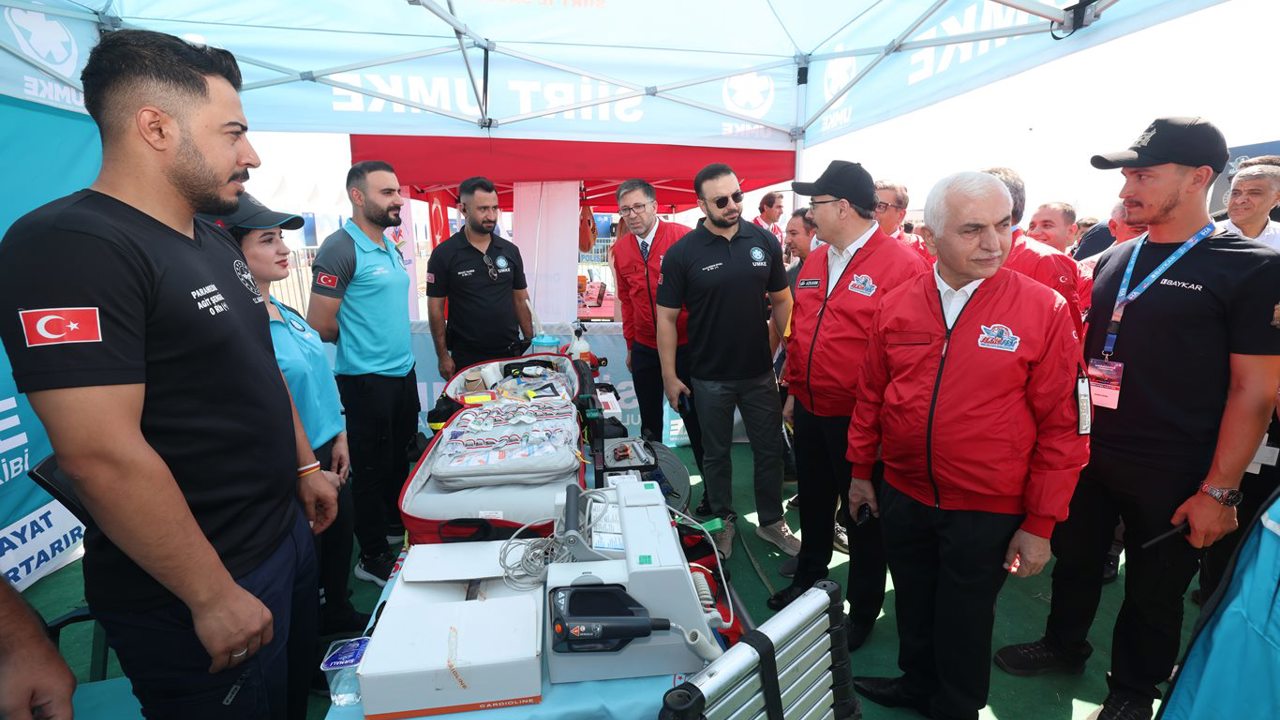 Vali Kızılkaya’dan UMKE ekiplerine teşekkür: Hiçbir vatandaşımızı mağdur etmedik