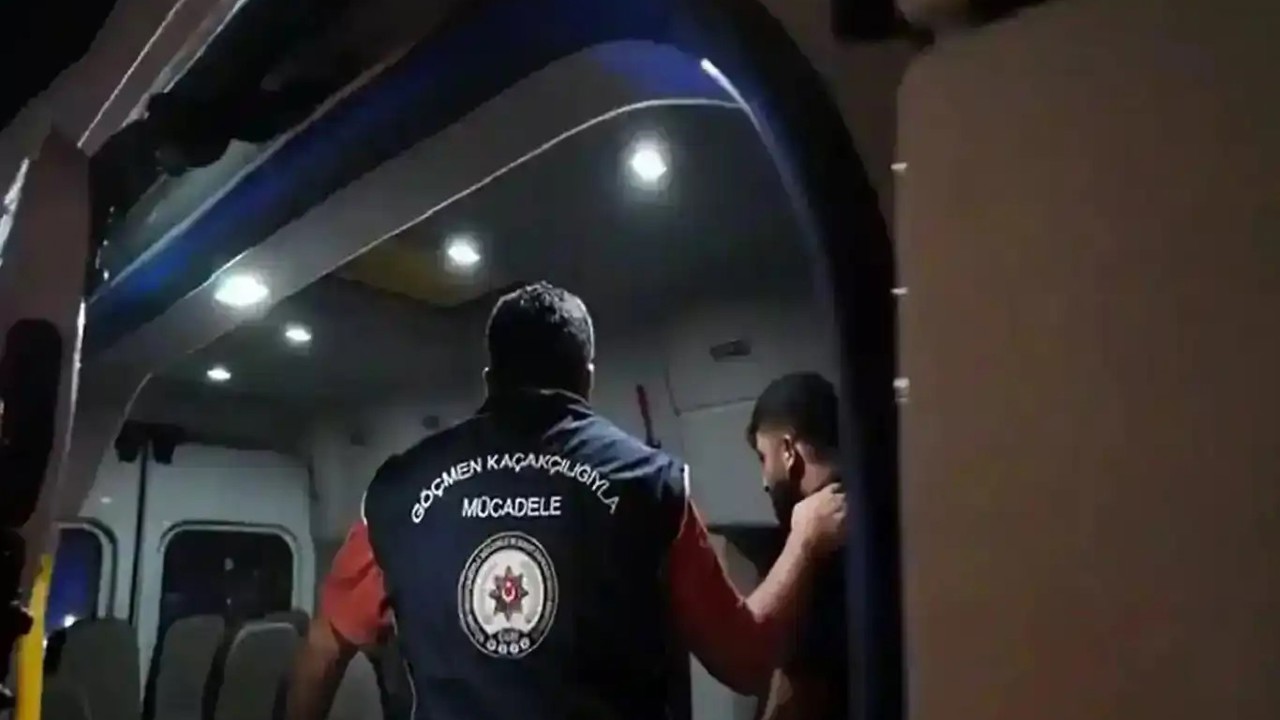 Edirne'de 16 düzensiz göçmen yakalandı