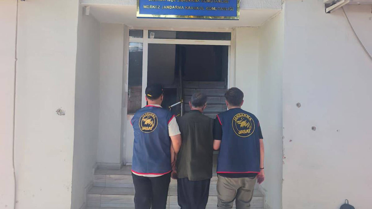 Şanlıurfa'da 17 yıl hapis cezasıyla aranan hükümlü yakalandı