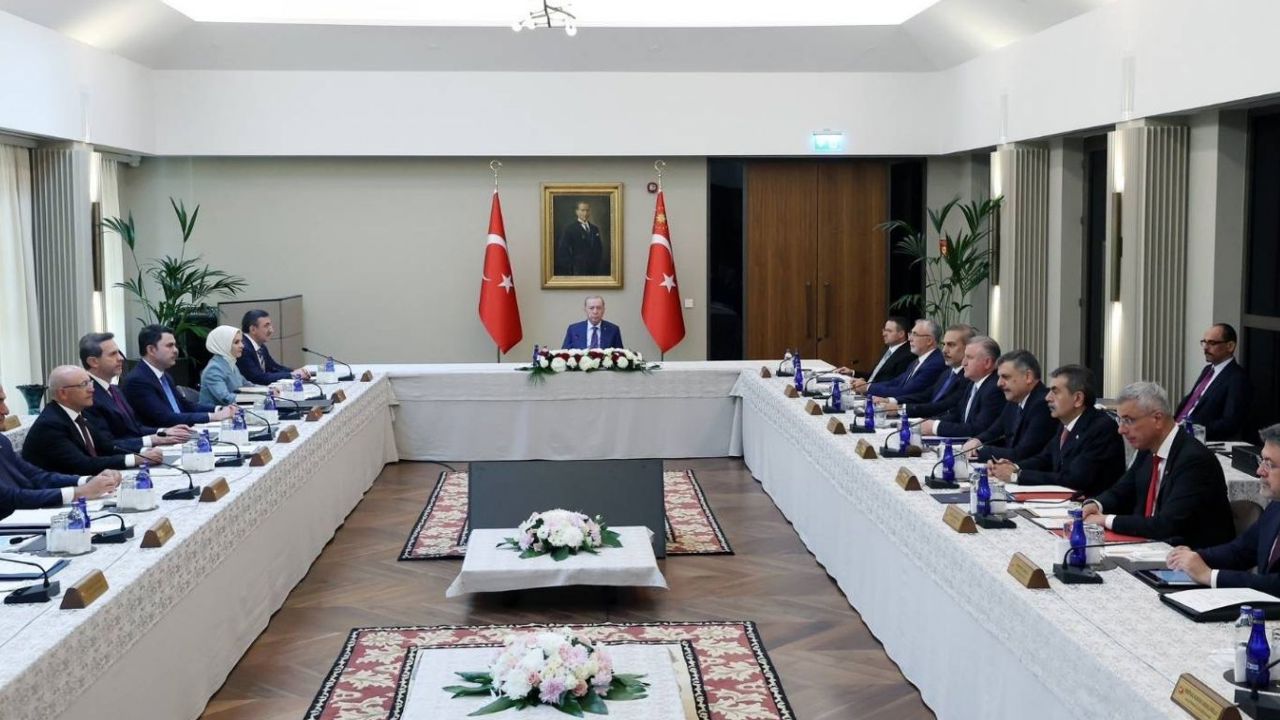 Cumhurbaşkanlığı Kabinesi Ahlat'ta toplandı